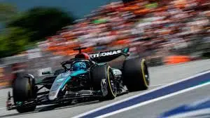 《2024F1比利时大奖赛 第一次练习赛》：赛道上的“开挂主角”已就位！这场面，绝对让你血脉偾张！